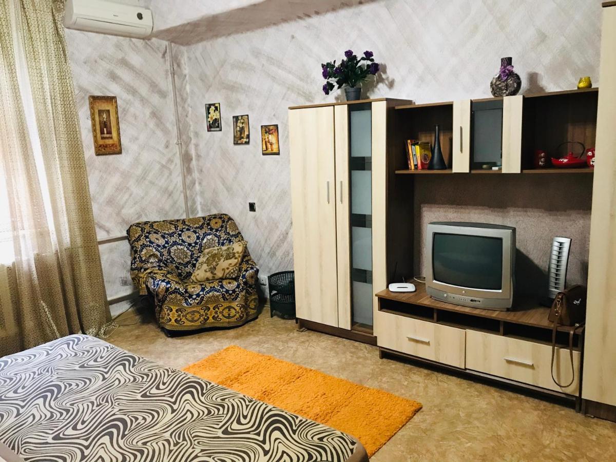 1 Room Apartment 敖德萨 外观 照片